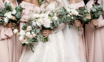 What Does a Maid of Honor Do, Exactly?